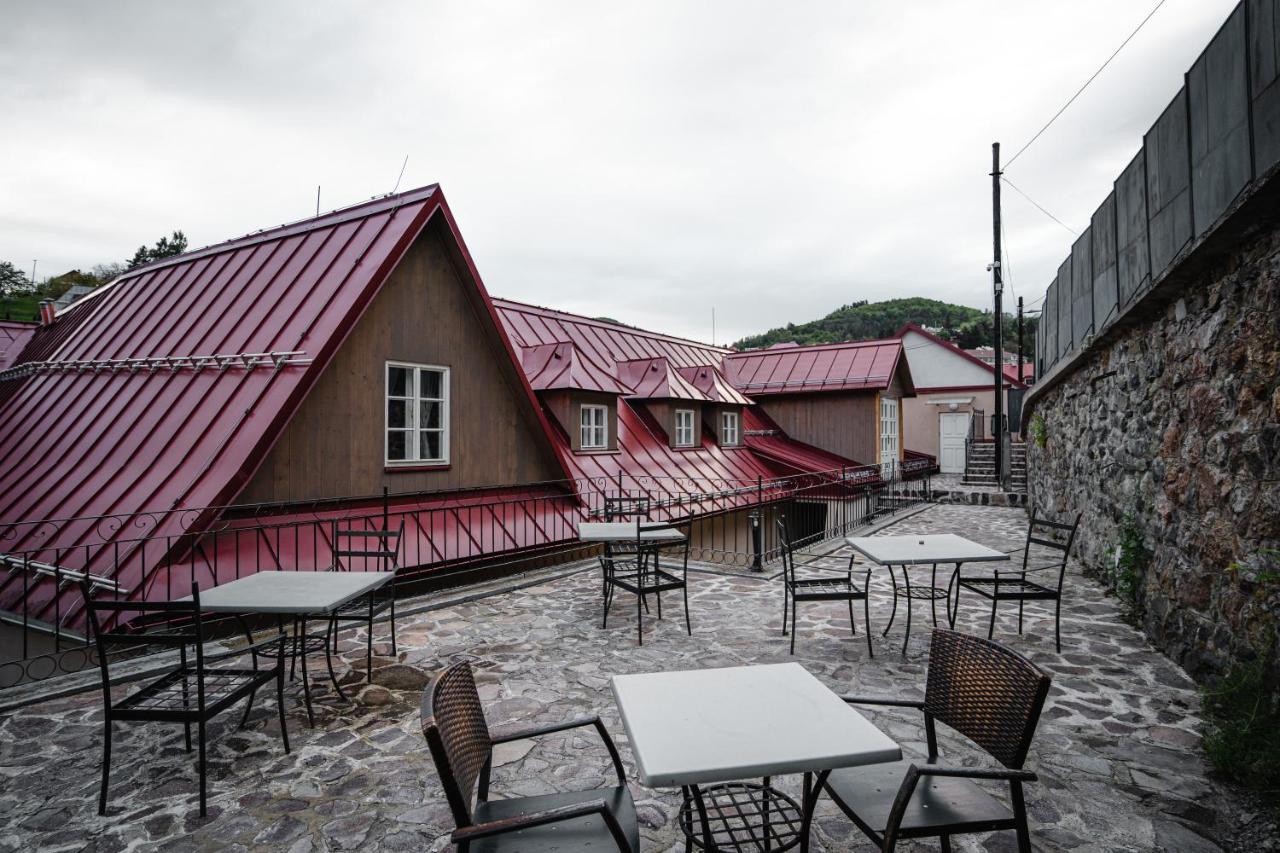 Hostel Cosmopolitan* Banská Štiavnica Екстериор снимка